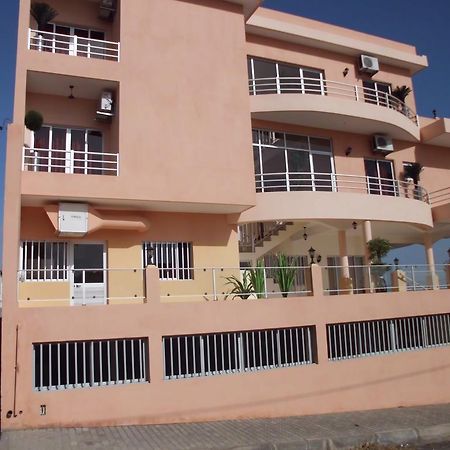 Restaurante Residencial Nova Cidade Porto Novo Eksteriør billede