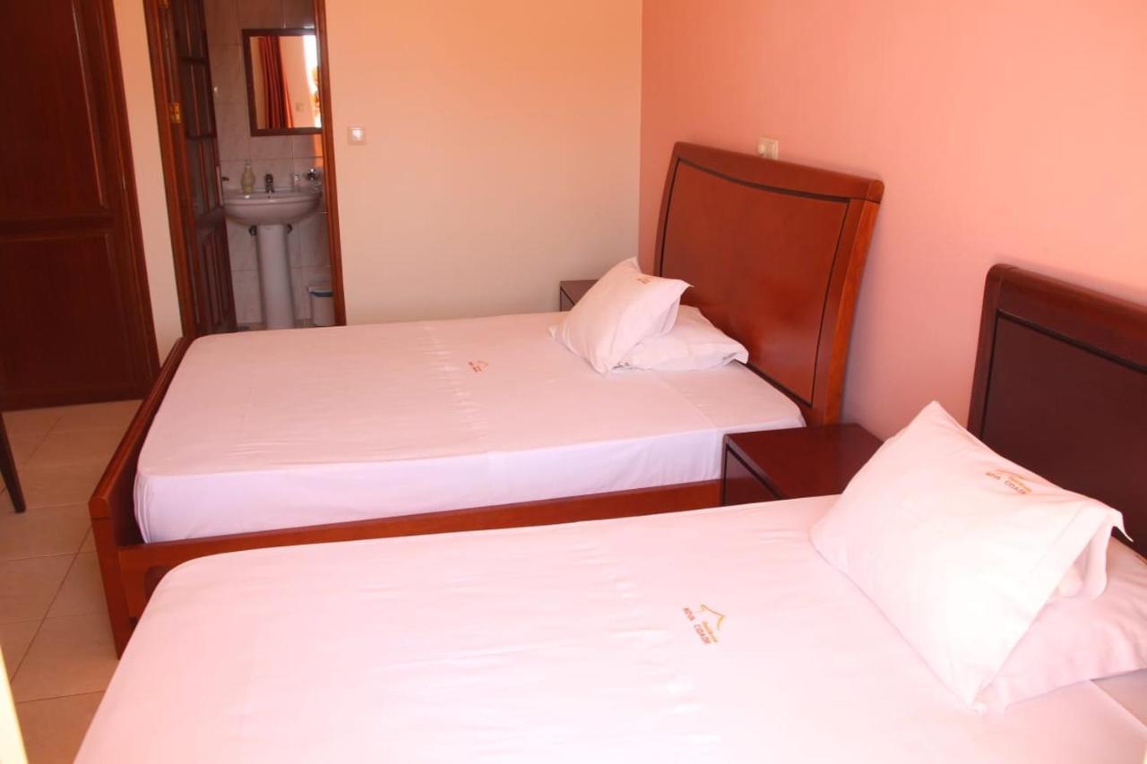 Restaurante Residencial Nova Cidade Porto Novo Eksteriør billede