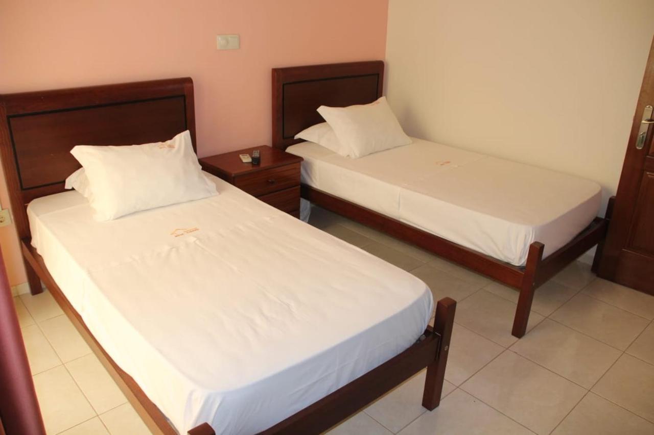 Restaurante Residencial Nova Cidade Porto Novo Eksteriør billede