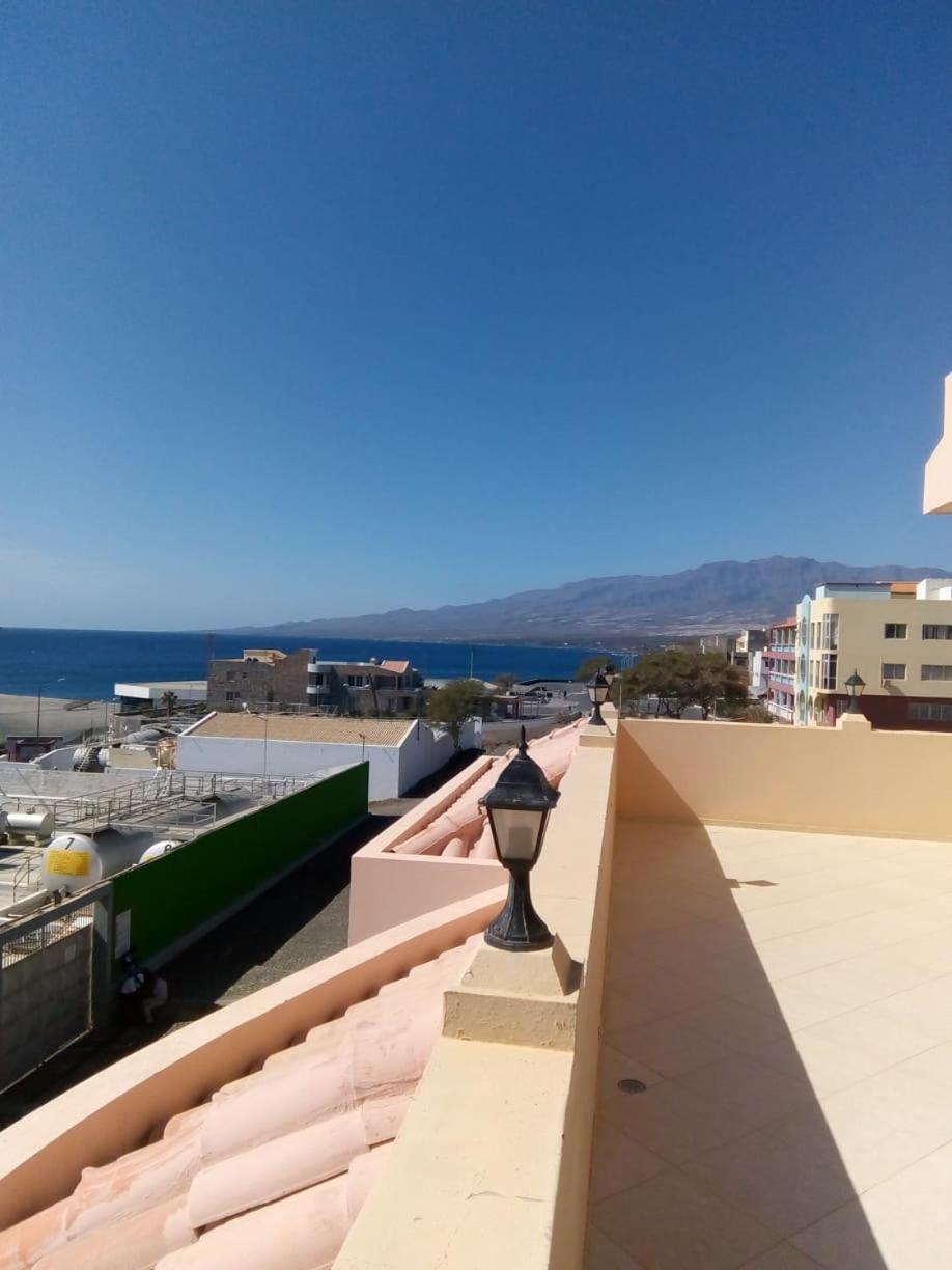 Restaurante Residencial Nova Cidade Porto Novo Eksteriør billede
