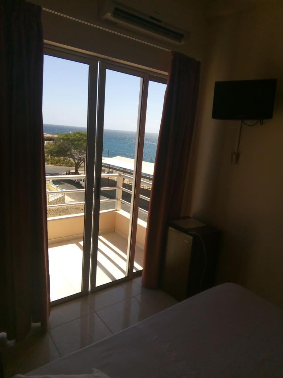 Restaurante Residencial Nova Cidade Porto Novo Eksteriør billede